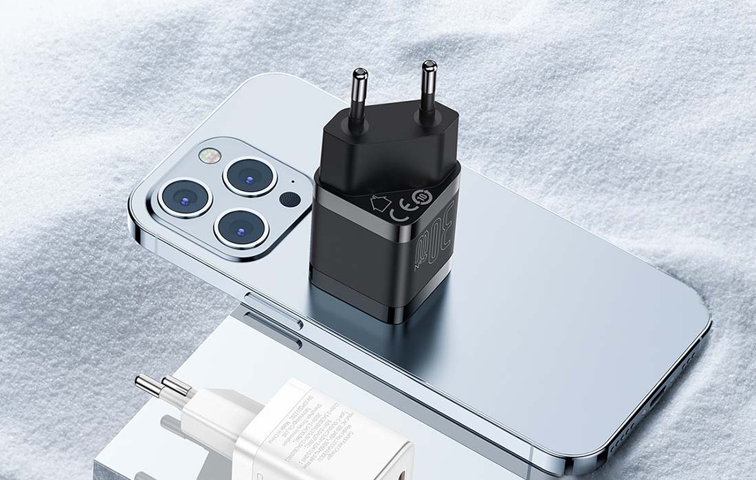 baseus-gan3-fast-charger-fortistis-taksidioy-me-ypodoxi-type-c-30w-black-3.jpg