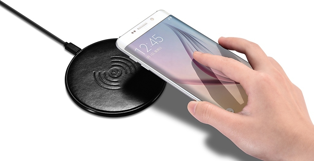 icarer-nw180-genuine-leather-wireless-charging-dermatini-vasi-asirmatis-fortisis-qi-1a-black-4.jpeg