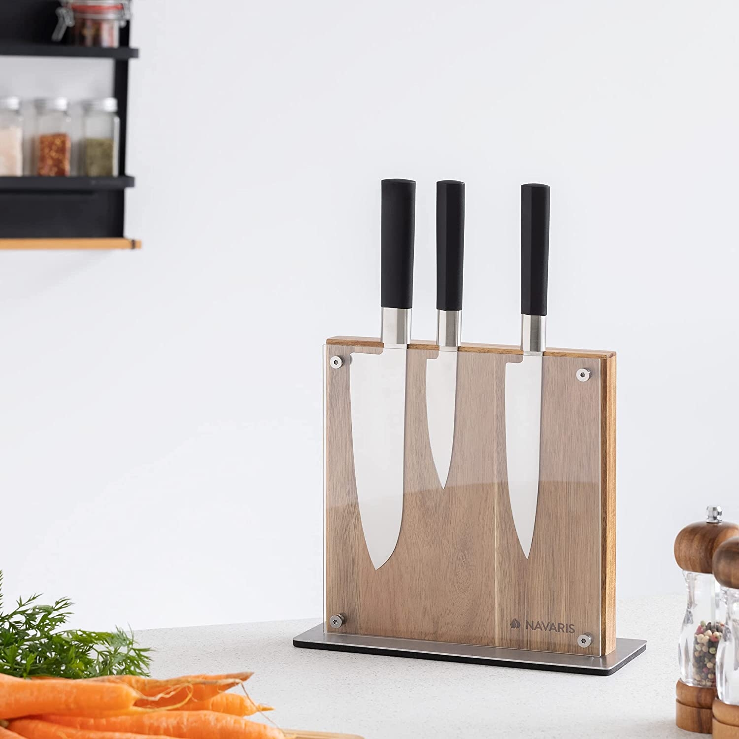 navaris-double-sided-wooden-magnetic-knife-holder-magnitiki-ksilini-vasi-maxerion-diplis-opseos-acacia-wood-acrylic-shield-1.jpg