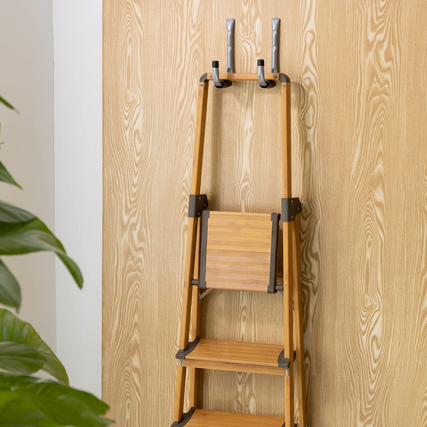 navaris-garage-ceiling-and-wall-mount-hangers-and-hooks-set-orofis-kai-toixou-me-gantzous-kai-kremastres-12-temaxia-1.jpg