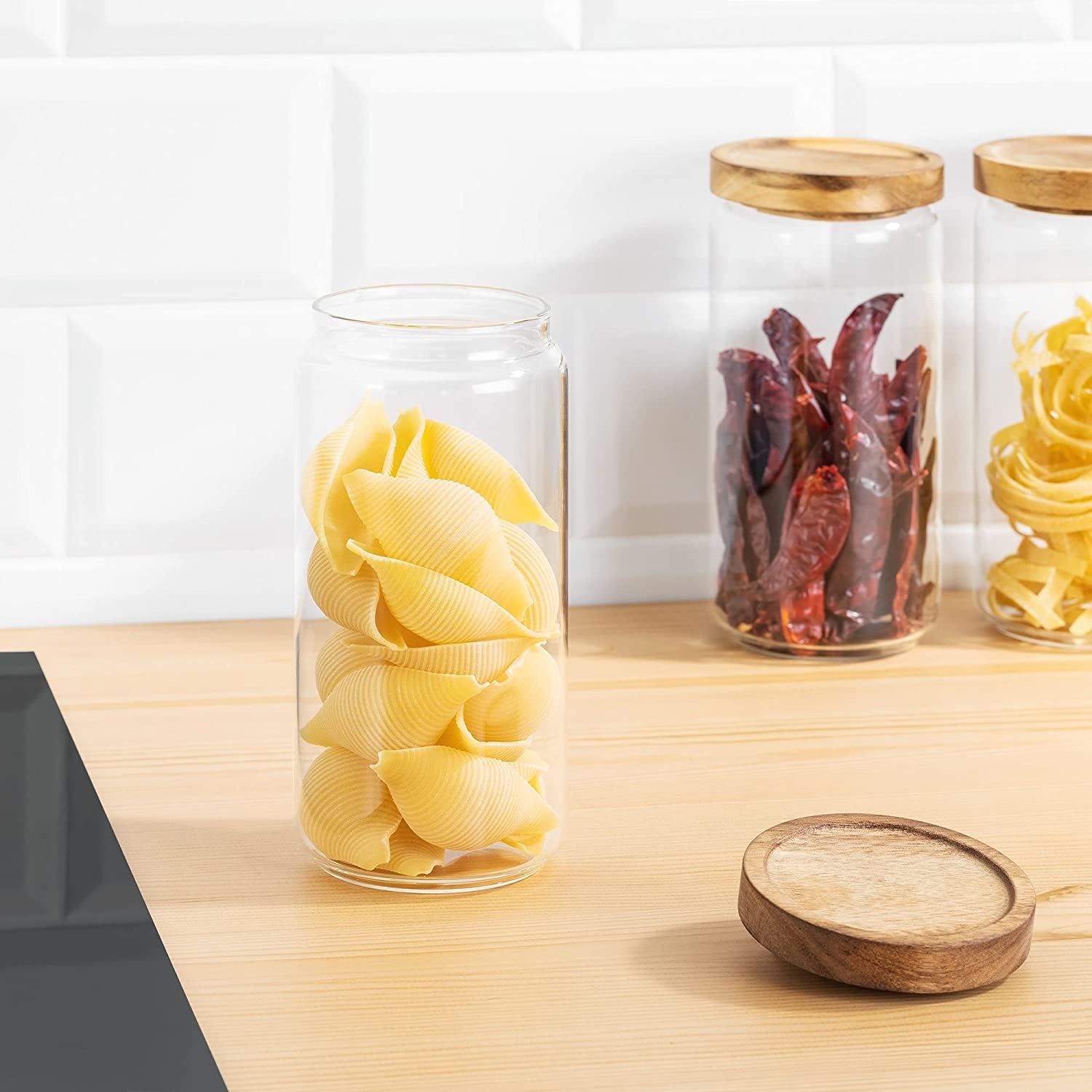 navaris-glass-storage-jars-950-ml-set-of-3-set-3-strogila-gyalina-vaza-apothikefsis-me-kapaki-apo-ksilo-akakias-950-ml-clear-1.jpg