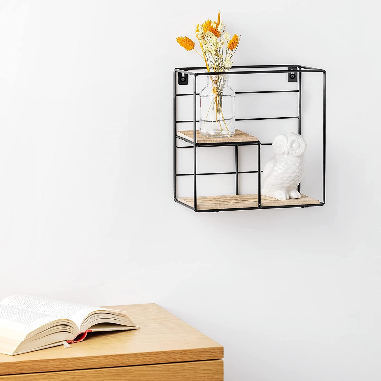 navaris-metal-wall-shelf-square-rafi-tixou-apo-metallo-kai-ksilo-pavlonia-22-x-22-x-11-cm-cream-black-1.jpg