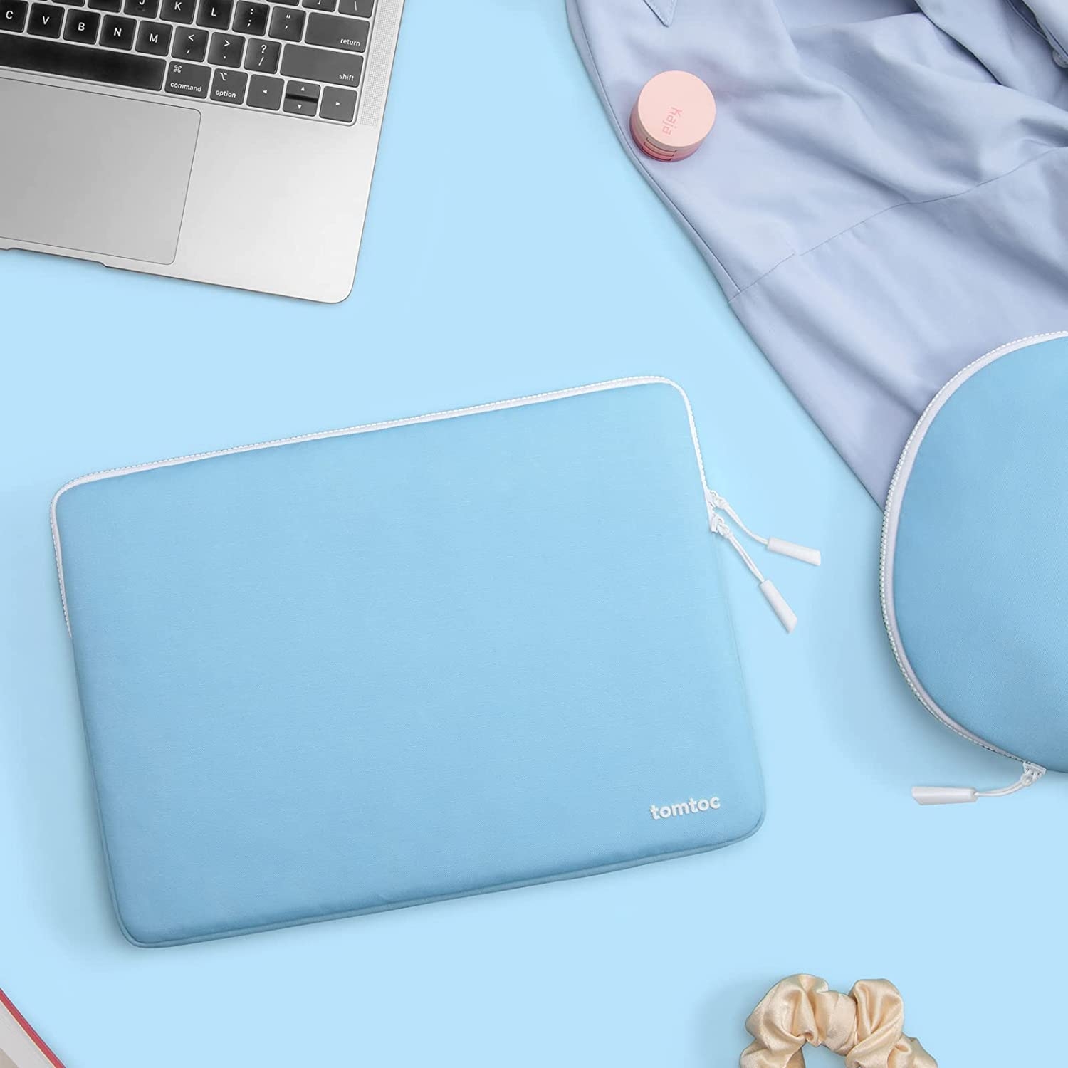 tomtoc-chic-lady-sleeve-shell-set-thiki-gia-macbook-air-pro-13-inches-kai-accessory-shell-pouch-thiki-gia-aksesouar-baby-blue-7.jpg