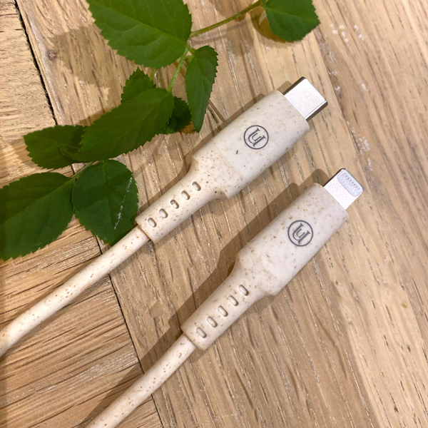 uunique-eco-friendly-oikologiko-kalodio-fortisis-kai-metaforas-dedomenon-type-c-se-lightning-100-cm-2a-white-1.png