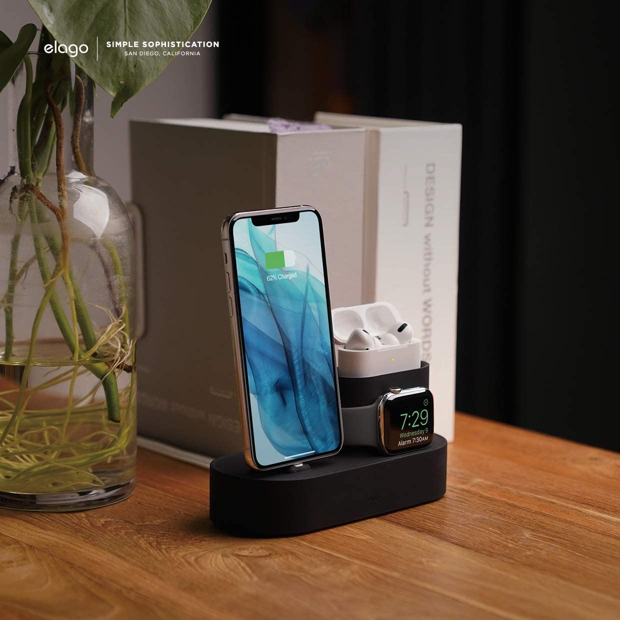 elago-3-in-1-charging-hub-pro-vasi-silikonis-gia-ton-fortisti-apple-watch-gia-kalodio-iphone-kai-airpods-black-4.jpg