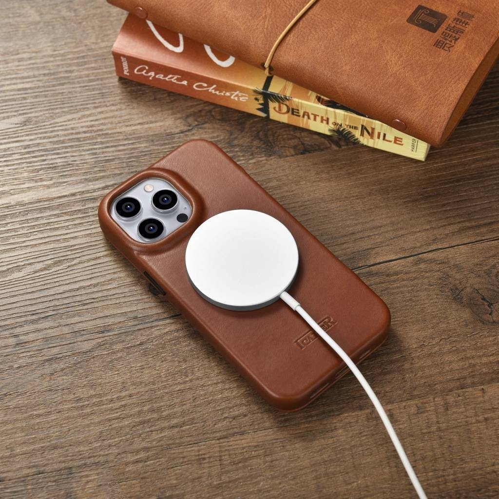 icarer-curved-edge-oil-wax-leather-folio-dermatini-flip-thiki-portofoli-magsafe-apple-iphone-14-pro-max-brown-9.jpg
