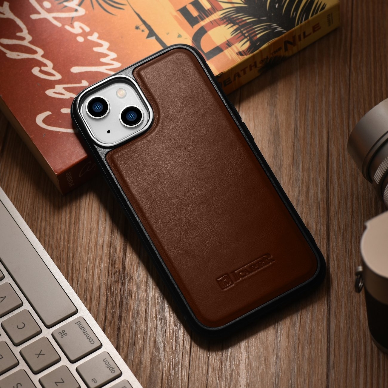 icarer-oil-wax-leather-cover-dermatini-thiki-me-tpu-bumper-apple-iphone-14-brown-13.jpg