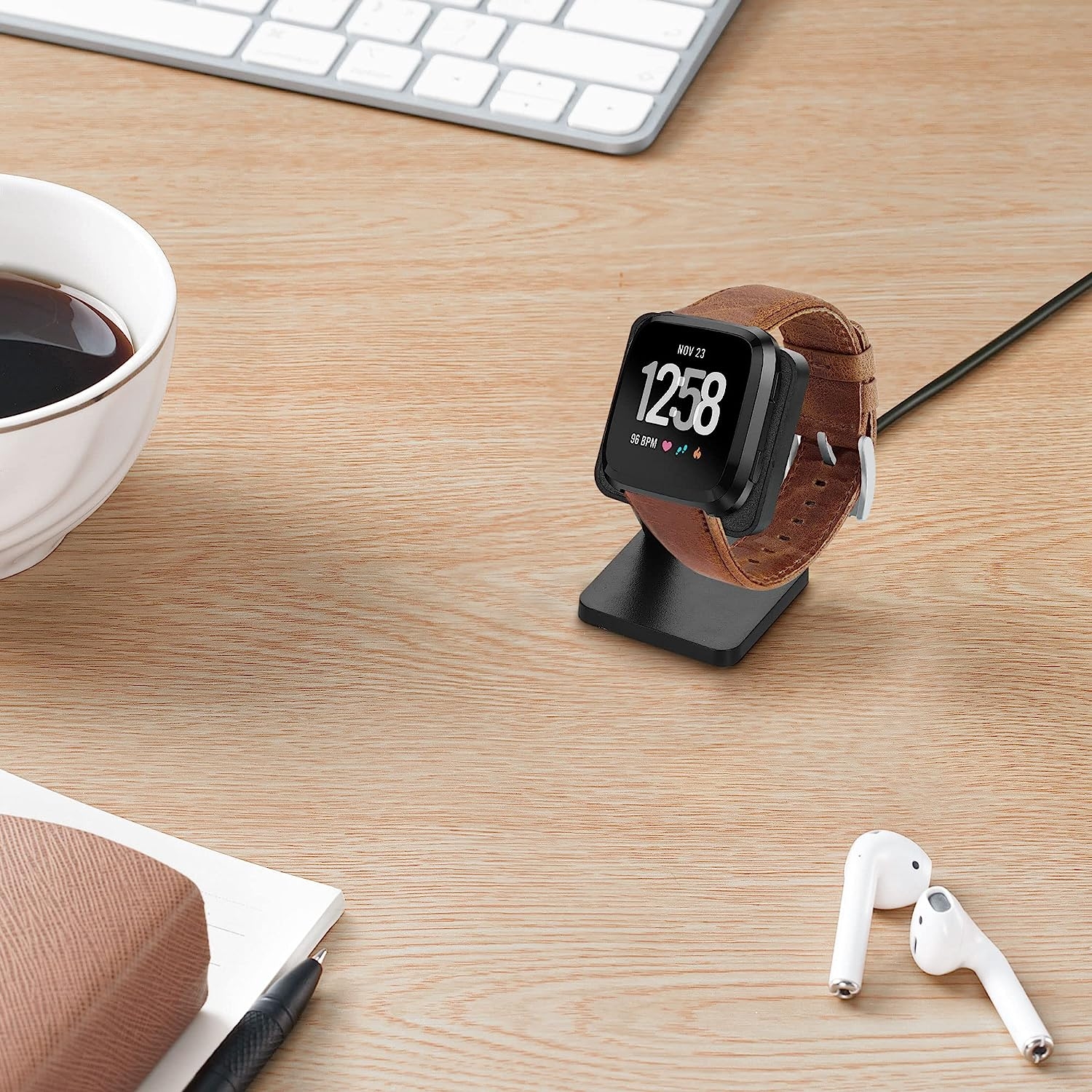 kw-kalodio-fortisis-usb-me-vasi-stiriksis-fitbit-versa-4-sense-2-verse-3-sense-100-cm-black-2.jpg