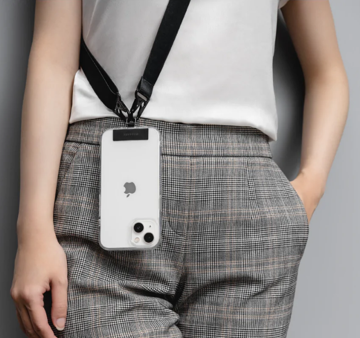 switcheasy-mageasy-strap-and-strap-card-apospomeno-louraki-laimou-gia-thikes-kiniton-iphone-mystery-black-2.png