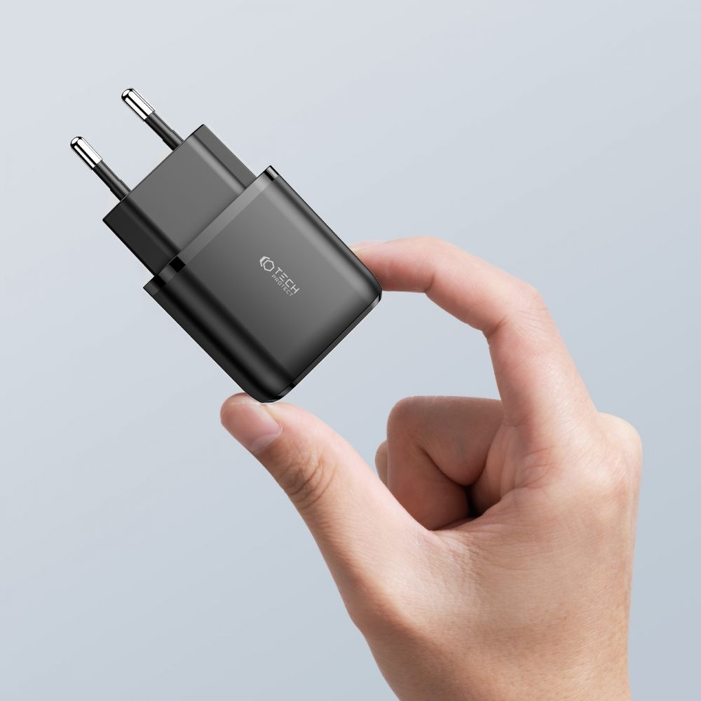 tech-protect-c20w-taxifortistis-taksidiou-antaptoras-me-1-x-usb-a-1-x-type-c-20-w-black-3.jpg