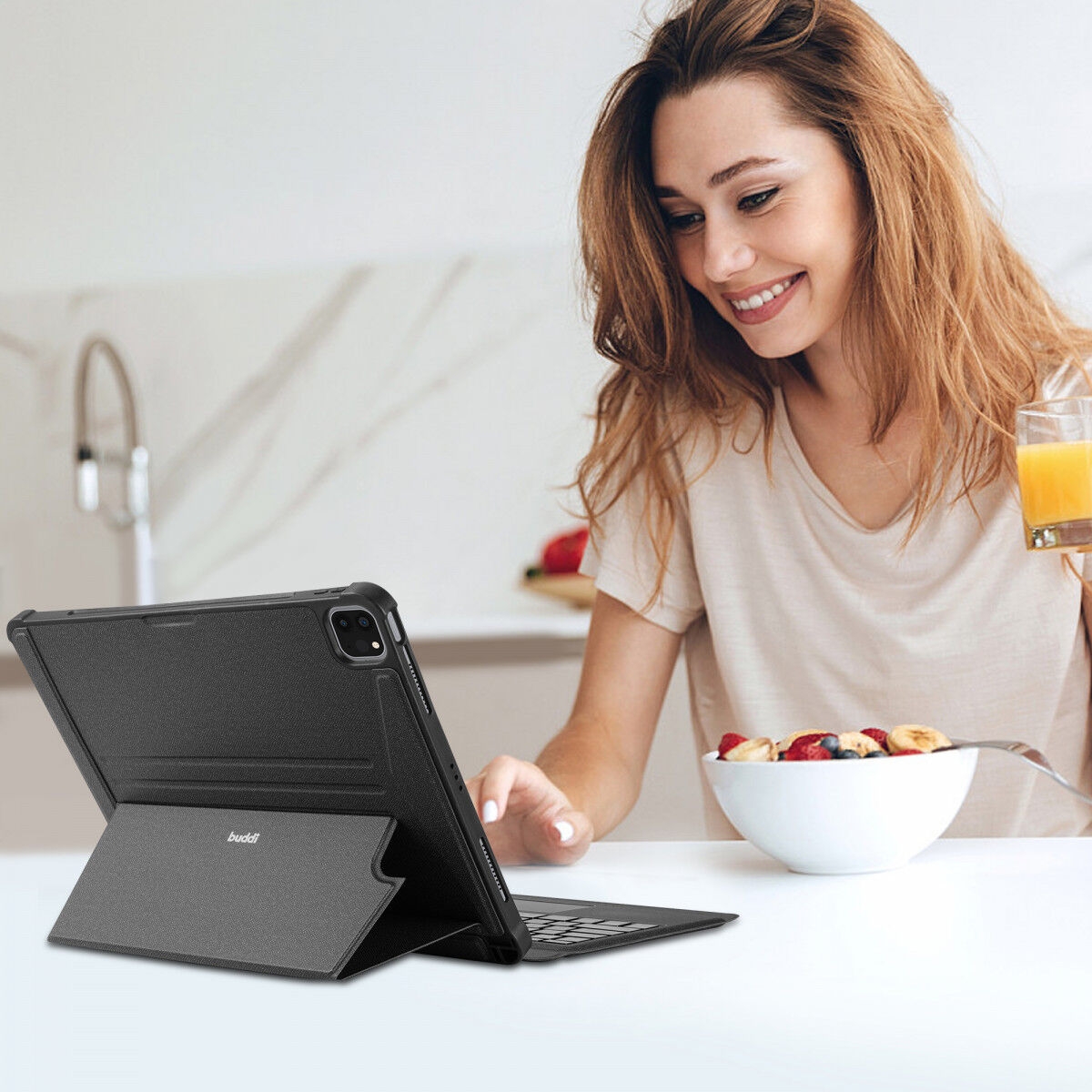 buddi-thorn-keyboard-case-thiki-me-ipodoxi-gia-apple-pencil-kai-aposmpomeno-magnitiko-pliktrologio-bluetooth-apple-ipad-pro-11-inches-2022-2021-2020-2018-black-6.jpg