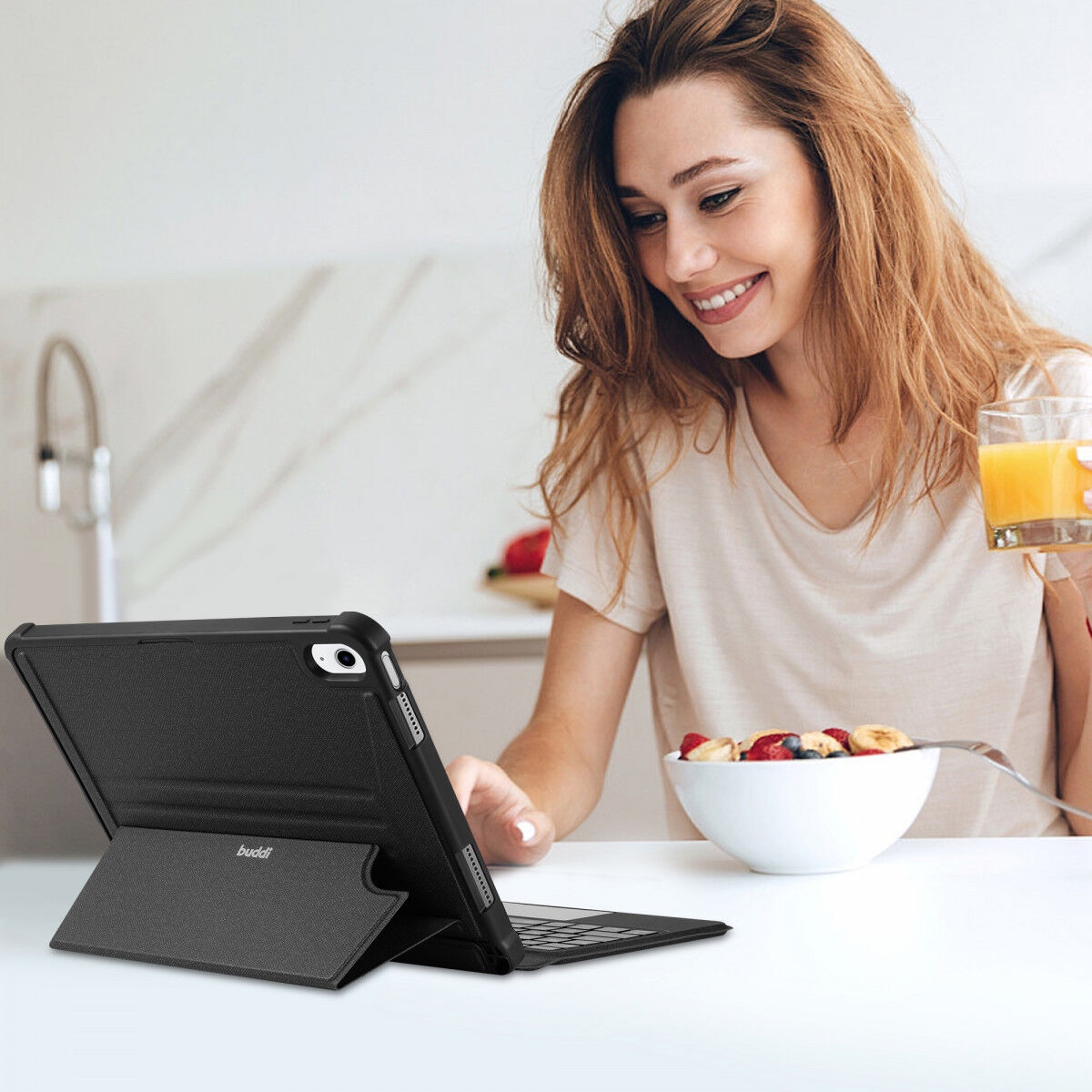 buddi-thorn-keyboard-case-thiki-me-ipodoxi-gia-grafida-kai-aposmpomeno-magnitiko-pliktrologio-bluetooth-apple-ipad-10-th-gen-2022-10.9-inches-black-7.jpg