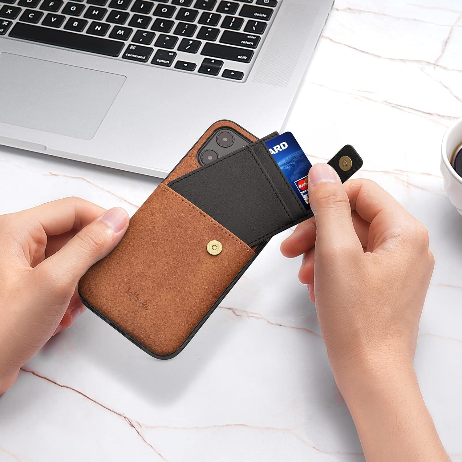 kalibri-2-in-1-skliri-thiki-portofoli-me-tpu-bumper-kai-apospomeni-thiki-gia-kartes-apple-iphone-12-pro-max-brown-black-1.jpg