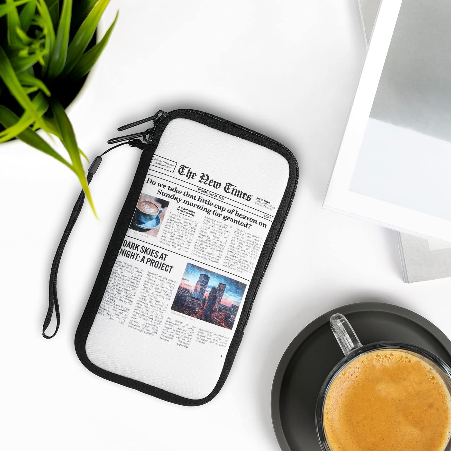kw-mobile-thiki-pougi-neopreniou-me-fermouar-gia-smartphones-eos-6-8-inches-newspaper-multicolor-black-sand-1.jpg