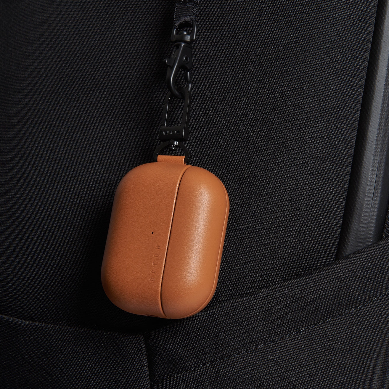 mujjo-echelon-premium-skliri-thiki-apple-airpods-pro-2nd-gen-apo-fytiko-ecco-derma-tan-3.jpg