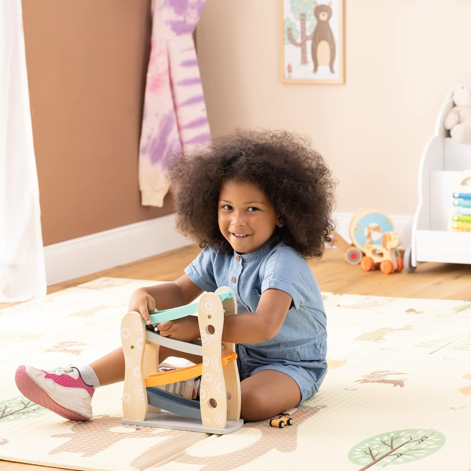 navaris-baby-play-mat-adiavroxo-kai-antiolisthitiko-paidiko-vrefiko-xalaki-dio-opseon-gia-drastiriotites-paixidi-apo-afro-xpe-200-180-1-cm-wild-animals-forest-5.jpg