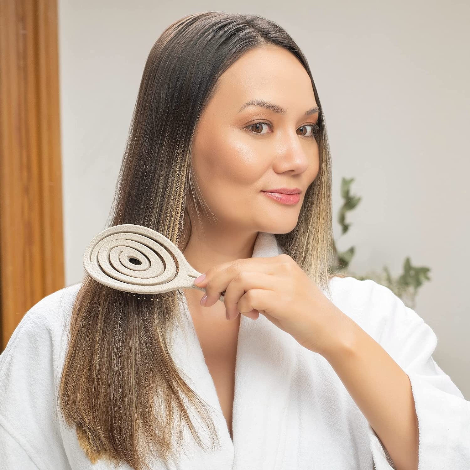 ninabella-viologiki-epagelematiki-spiral-vourtsa-mallion-apo-vioplastiko-gia-kseberdema-kai-masaz-natural_5.jpg