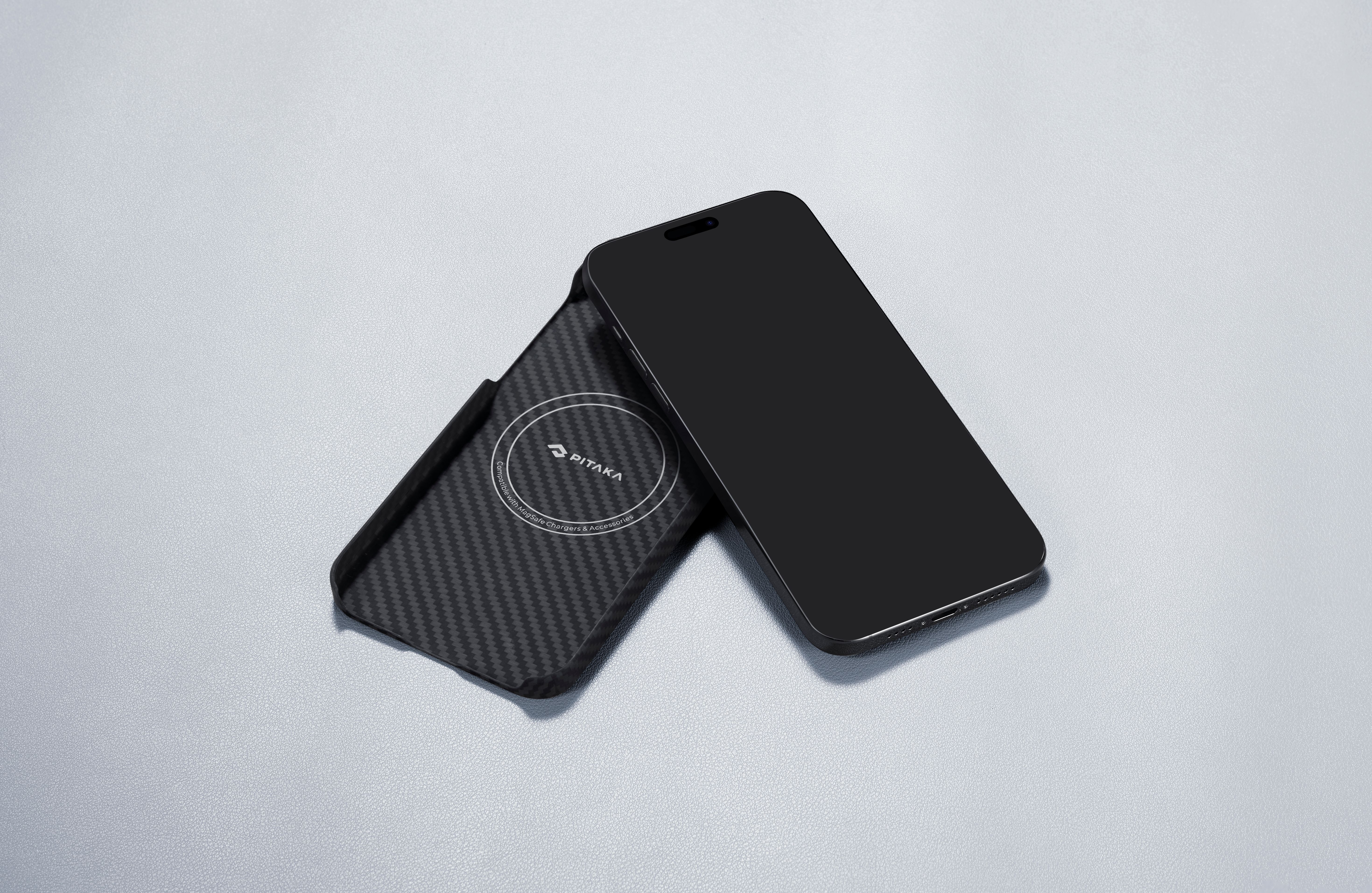 pitaka-magez-case-4-magsafe-thiki-aramid-fiber-body-apple-iphone-15-1-15-mm-1500-d-black-grey-twill-3.jpeg