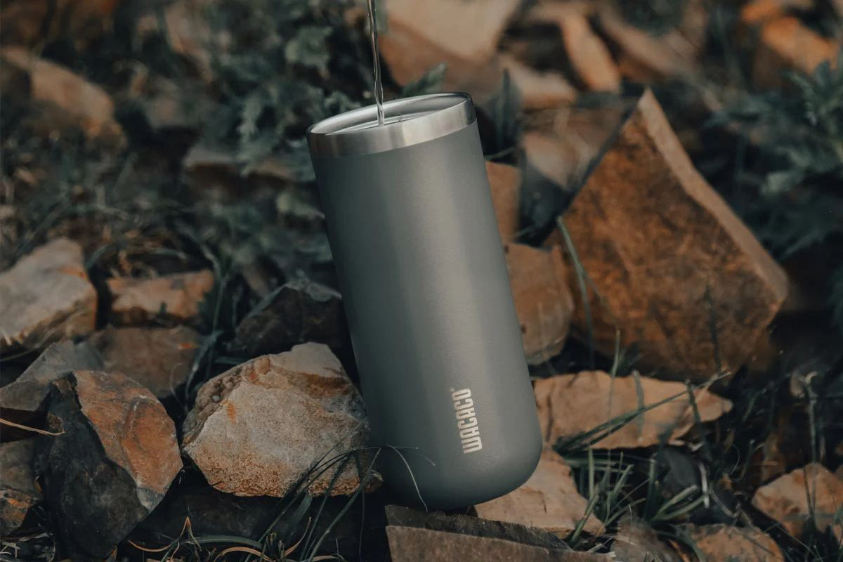 wacaco-octaroma-grande-travel-mug-thermos-apo-anoksidoto-atsali-bpa-free-435-ml-dim-grey-1.png
