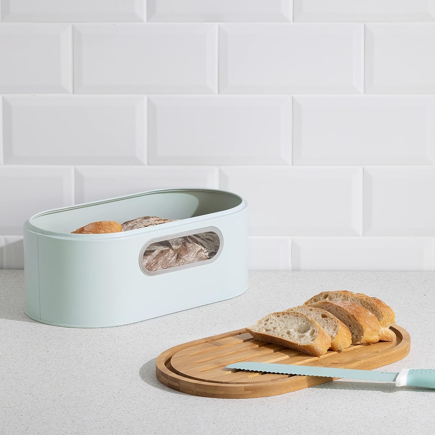 navaris-bread-bin-with-bamboo-lid-psomiera-doxeio-apothikeysis-psomiou-me-kapaki-apo-bamboo-mint-green-1.jpg