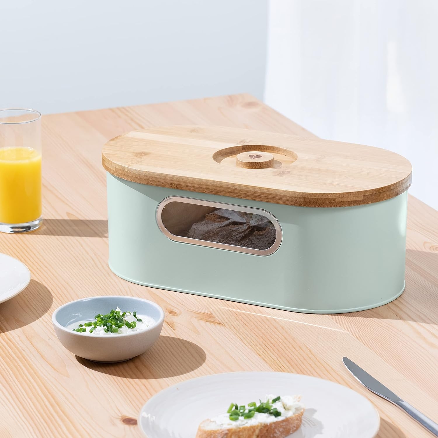 navaris-bread-bin-with-bamboo-lid-psomiera-doxeio-apothikeysis-psomiou-me-kapaki-apo-bamboo-mint-green-2.jpg