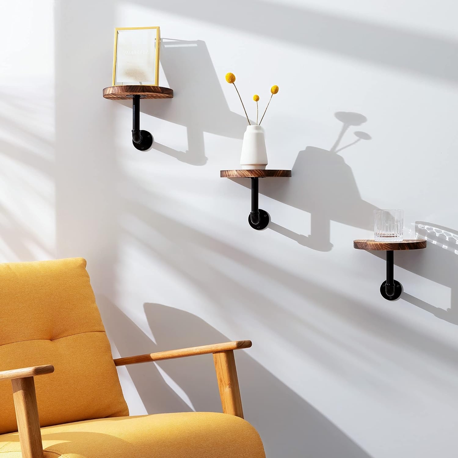 navaris-decorative-shelves-set-me-3-stroggyla-rafia-toixou-apo-ksilo-peykou-me-vasi-apo-metallo-20-15-17-cm-brown-1.jpg