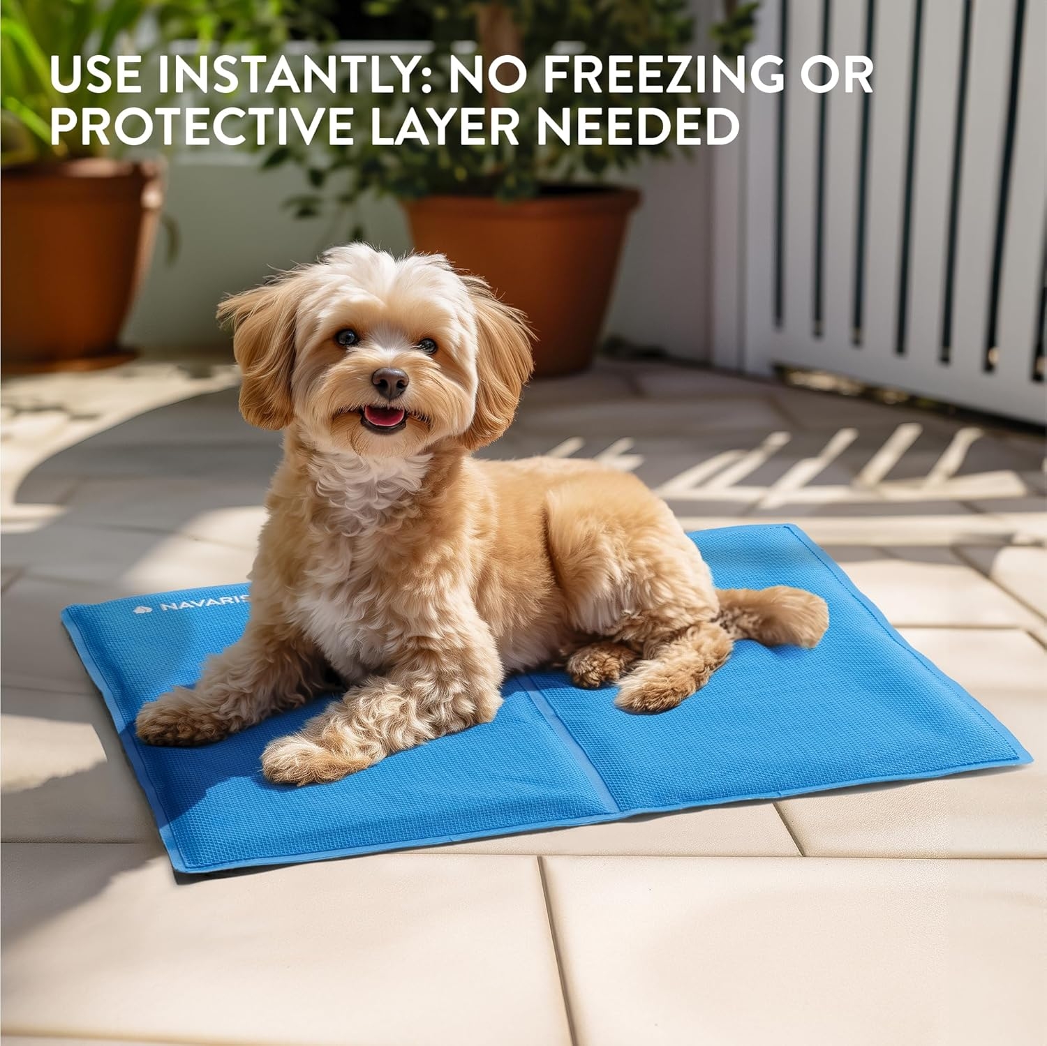 navaris-textilene-pet-cooling-mat-stroma-psiksis-gia-katoikidia-me-anthektiko-kalima-textilene-40-50-cm-blue-1.jpg