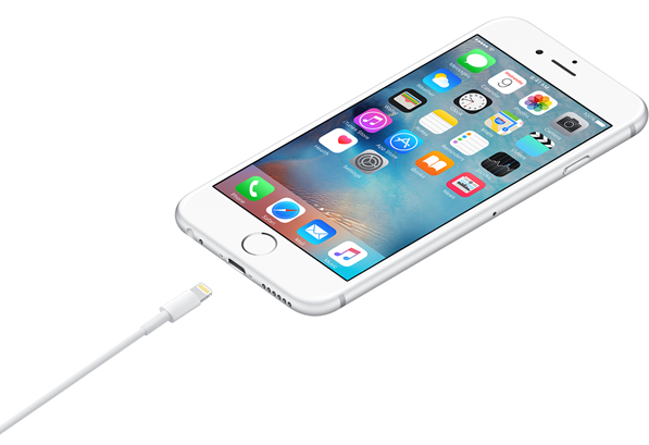official-apple-data-cable-new-kalodio-fortisis-kai-metaforas-dedomenon-usb-a-se-lightning-100-cm-12-w-white-4.png