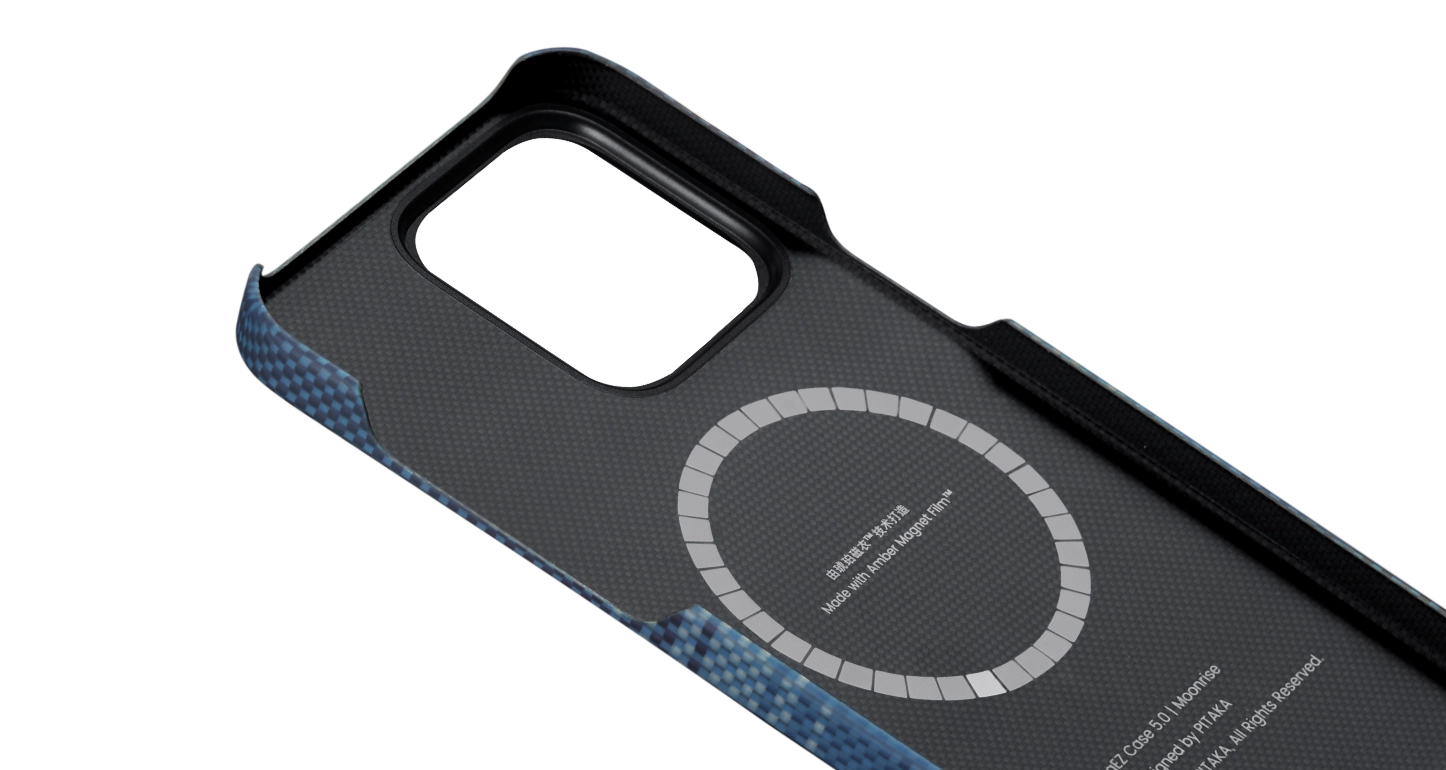 pitaka-fusion-weaving-magez-case-5-magsafe-thiki-aramid-fiber-body-apple-iphone-15-pro-0-75-mm-1500-d-moonrise-12.png