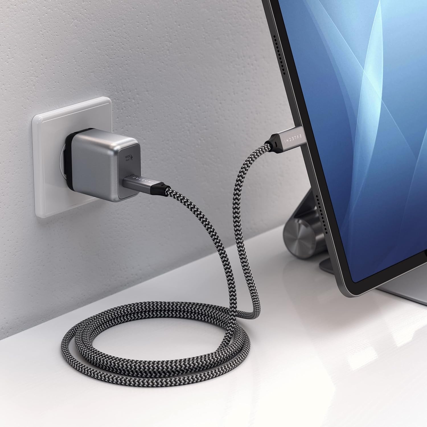 satechi-30w-usb-c-pd-gan-wall-charger-fortistis-toixou-antaptoras-me-1-x-type-c-30w-grey-3.jpg
