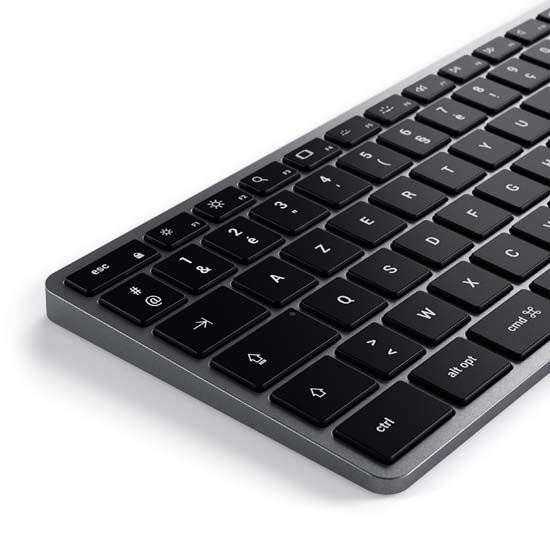 satechi-slim-w3-wired-backlit-keyboard-gia-mac-ensirmrato-pliktrologio-alouminiou-me-opisthio-fotismo-galliko-gr-space-grey-8.jpg