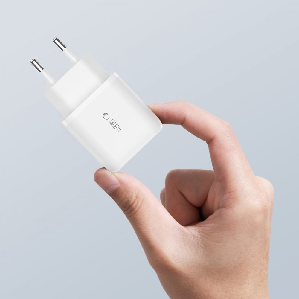 tech-protect-c20w-taxifortistis-taksidiou-antaptoras-me-1-x-usb-a-1-x-type-c-20-w-white-4.jpg