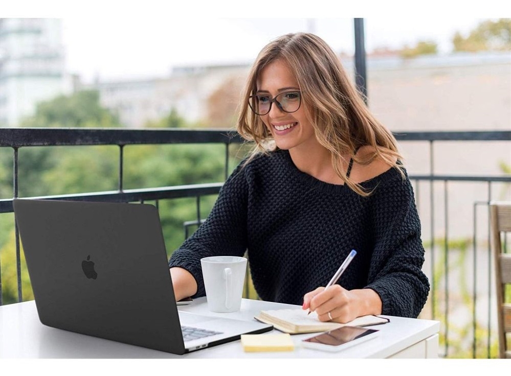 tech-protect-smart-shell-anthektiki-skliri-thiki-apple-macbook-air-13-inches-2020-2018-matte-black.jpg