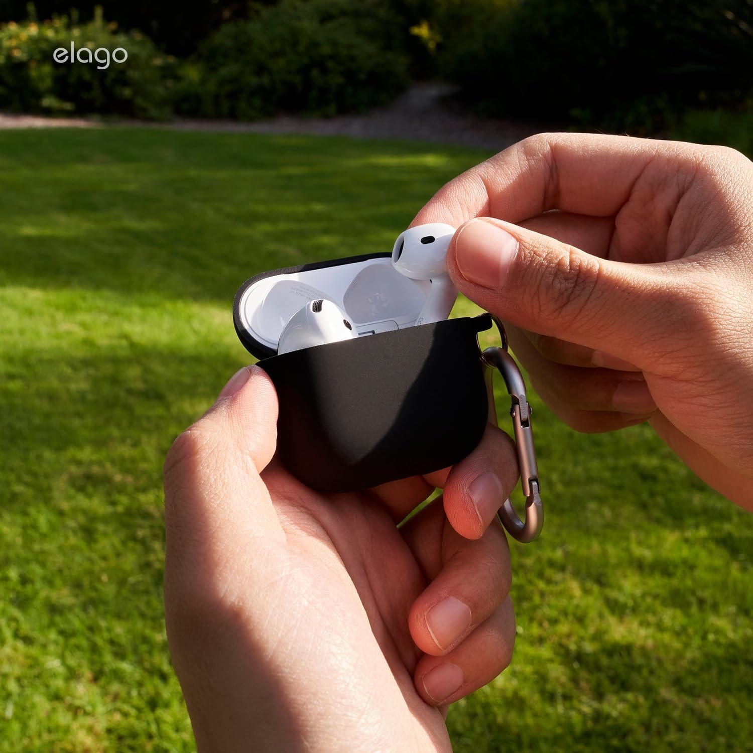thiki-apple-airpods-4th-gen-elago-liquid-hang-case-black-6.jpg