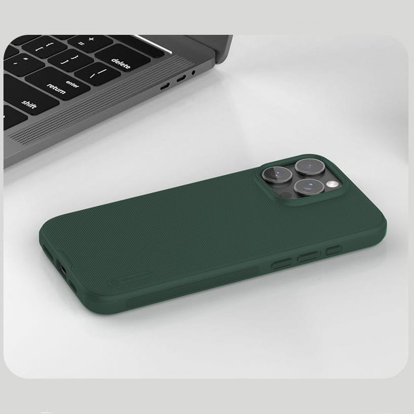 thiki-apple-iphone-16-pro-nillkin-super-frosted-shield-pro-skliri-anthektiki-dark-green-6.jpg