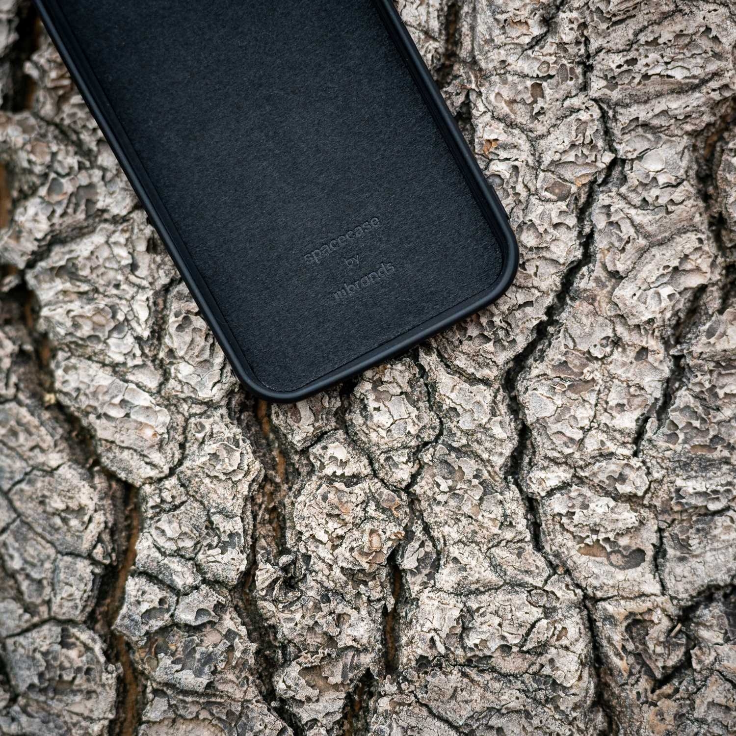 thiki-google-pixel-9-pro-xl-spacecase-silicone-case-silikonis-black-9.jpg