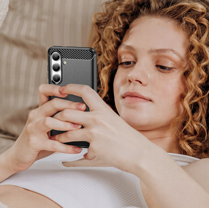 thiki-silikonis-samsung-galaxy-s24-spacecase-carbon-black4.png