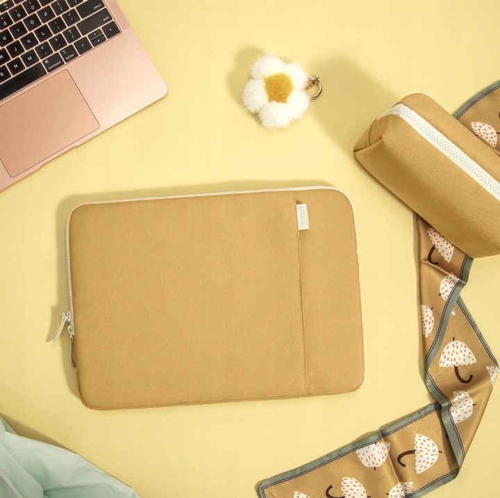 tomtoc-chic-lady-sleeve-jelly-set-thiki-gia-laptop-eos-14-inches-kai-accessory-jelly-pouch-thiki-gia-aksesouar-yellow-1.jpg