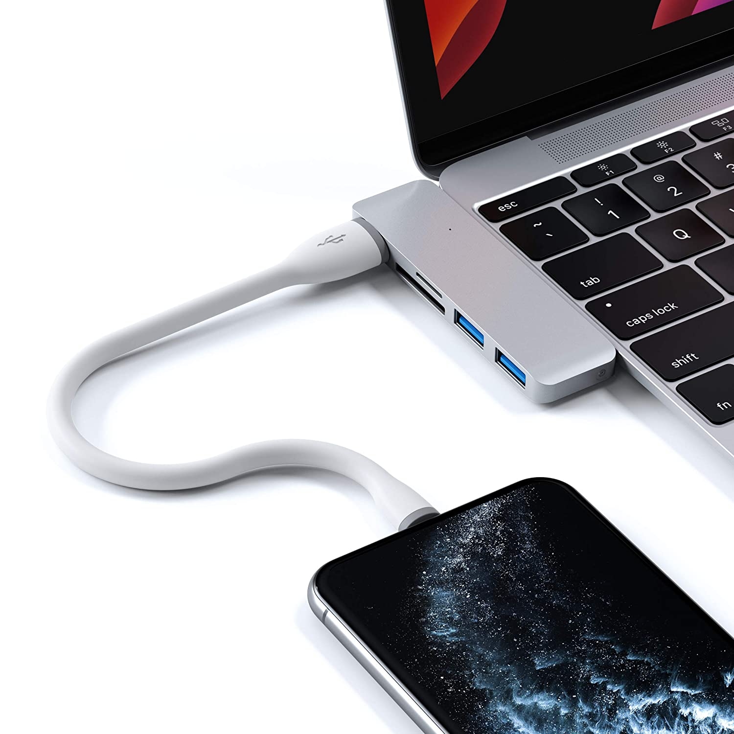 satechi-flexible-mfi-kalodio-fortisis-kai-metaforas-dedomenon-10-w-usb-a-se-lightning-25-cm-white-4.jpg